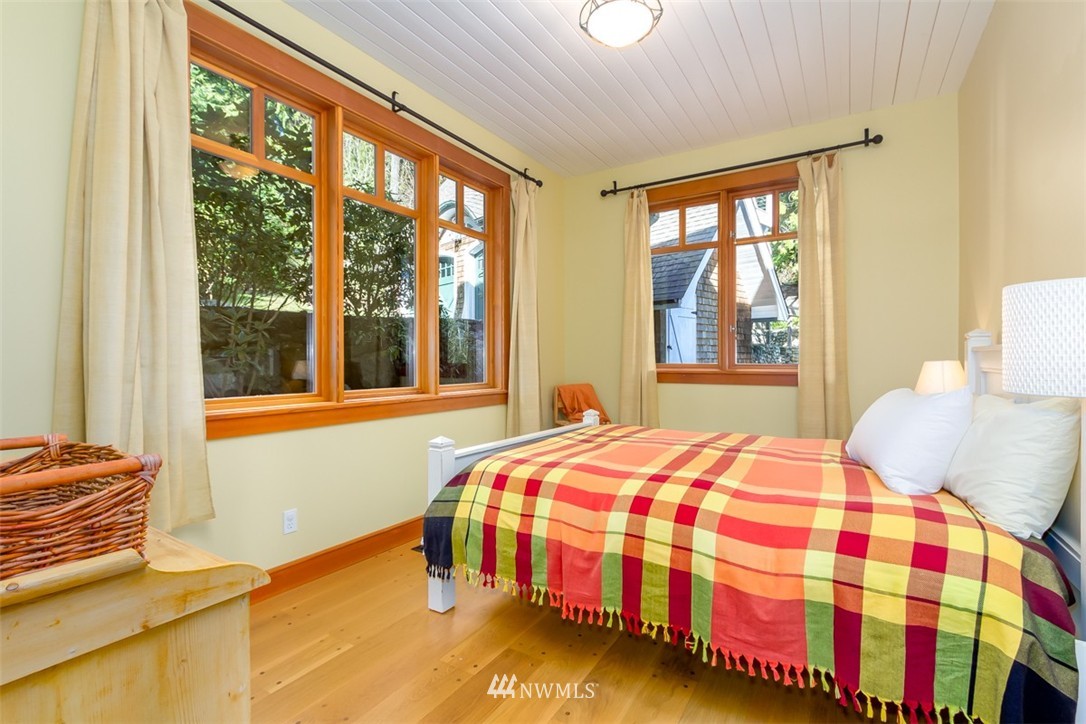14400 Sandy Hook Road Northeast Poulsbo, WA 98370 - Photo 21 of 25 Gallery Image 21