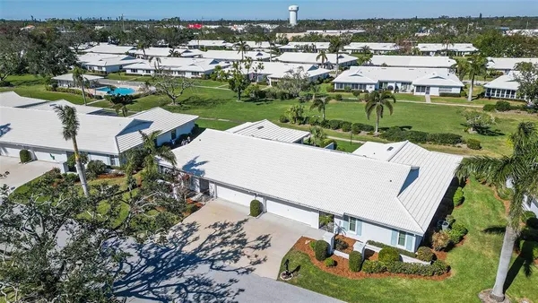 $294,900 | 6810 9th Avenue West, Bradenton, FL 34209