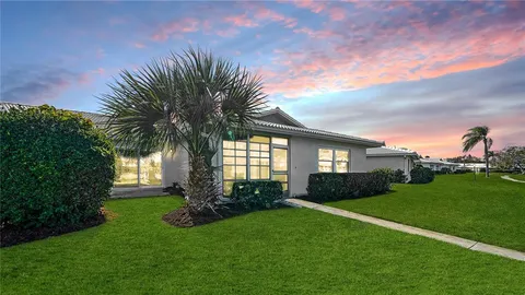 $294,900 | 6810 9th Avenue West, Bradenton, FL 34209