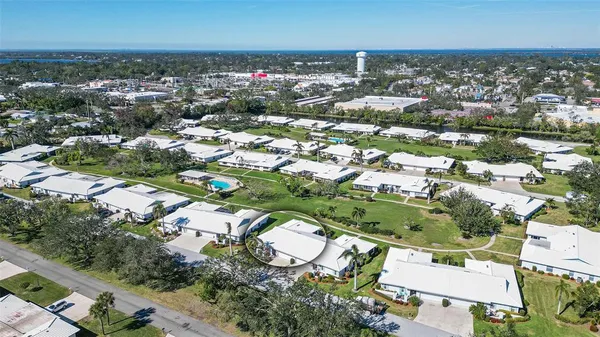 $294,900 | 6810 9th Avenue West, Bradenton, FL 34209