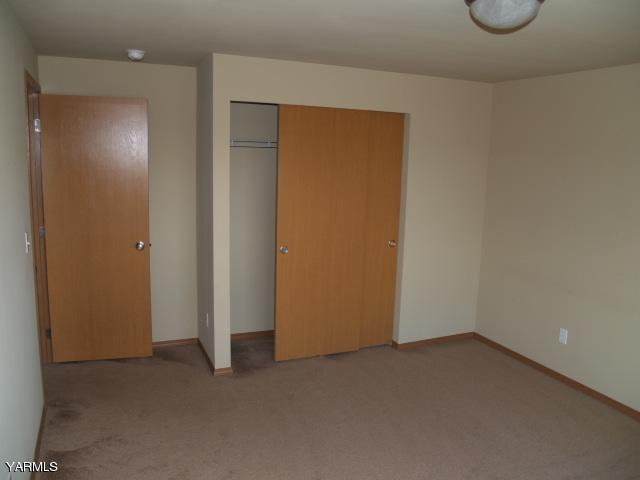 350 Keystone Road Yakima, WA 98908 - Photo 17 of 28 a view of an empty room