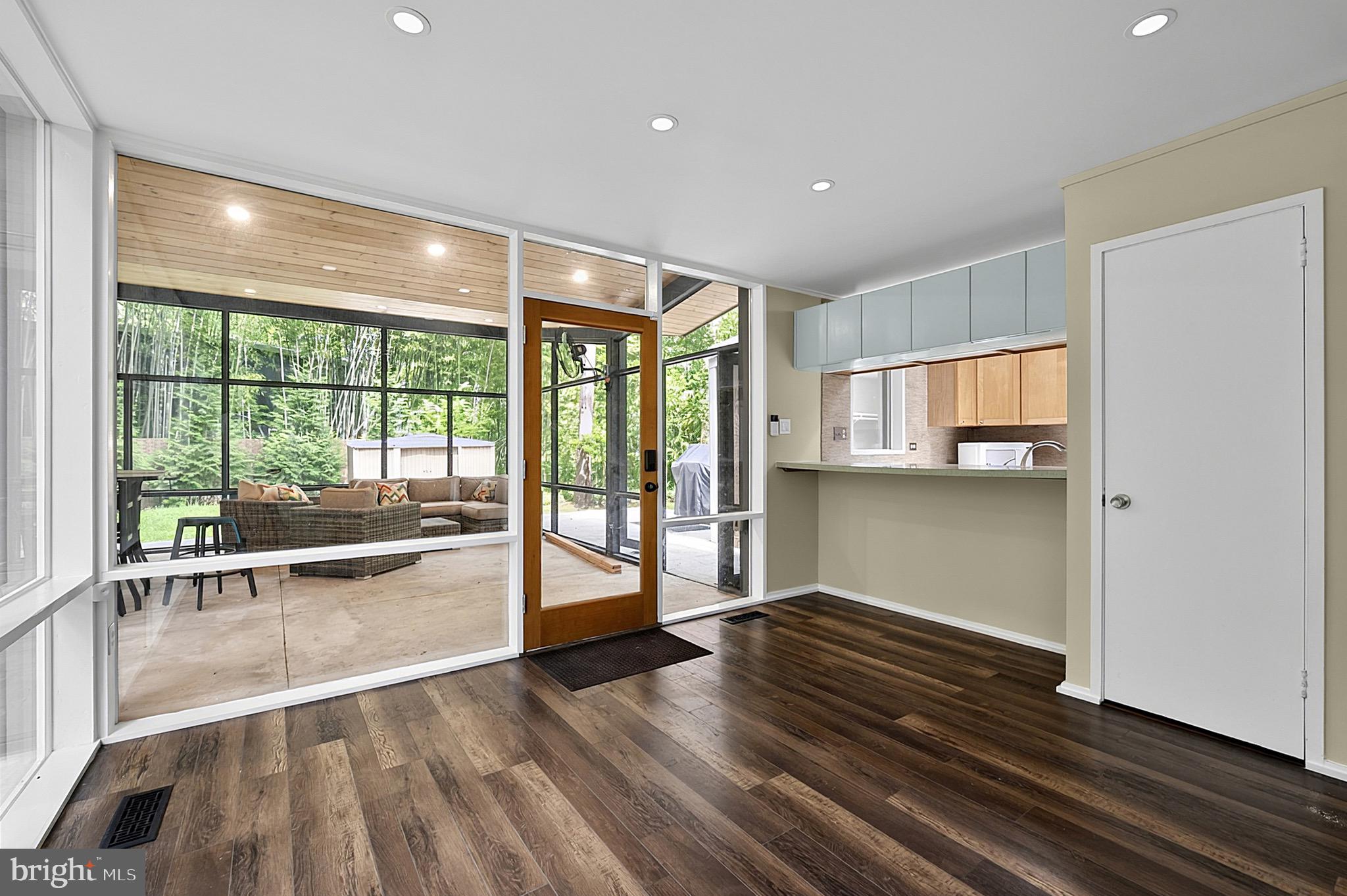 7710 Elba Road Alexandria, VA 22306 - Photo 12 of 50