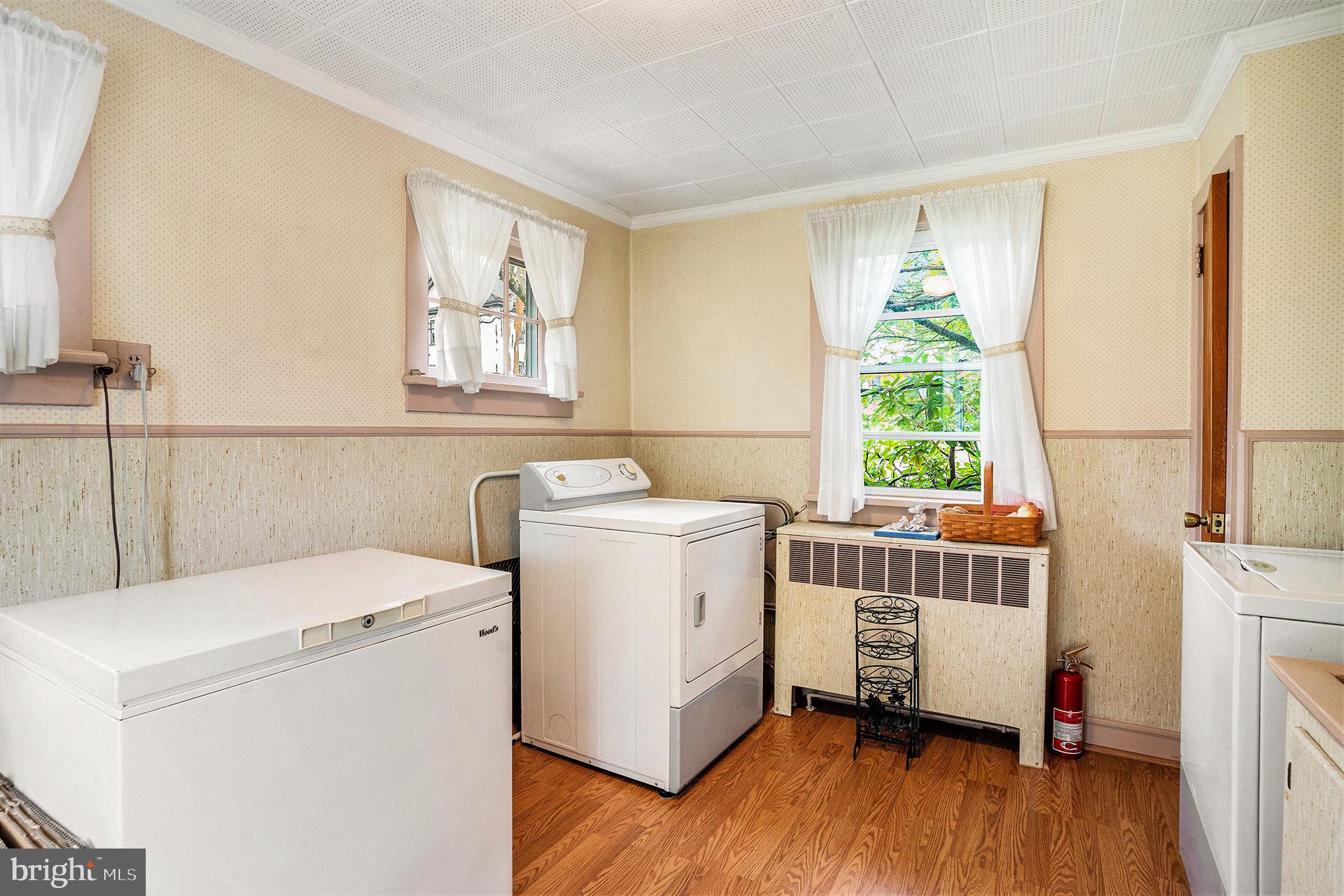 1640 Walnut Avenue Oreland, PA 19075 - Photo 22 of 45 a view of utility room with washer and dryer