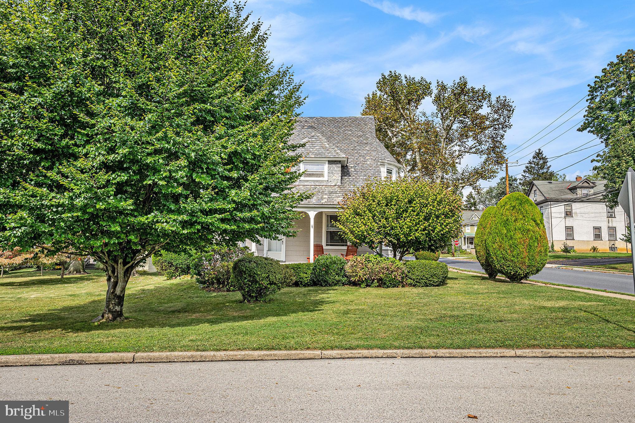 1640 Walnut Avenue Oreland, PA 19075 - Photo 3 of 45 a view of a house with a garden