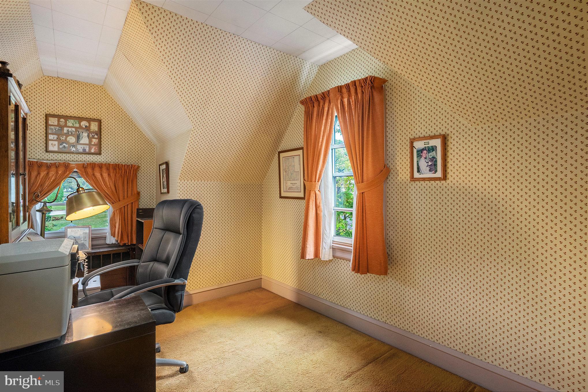 1640 Walnut Avenue Oreland, PA 19075 - Photo 31 of 45 a view of workspace filled with furniture and furniture