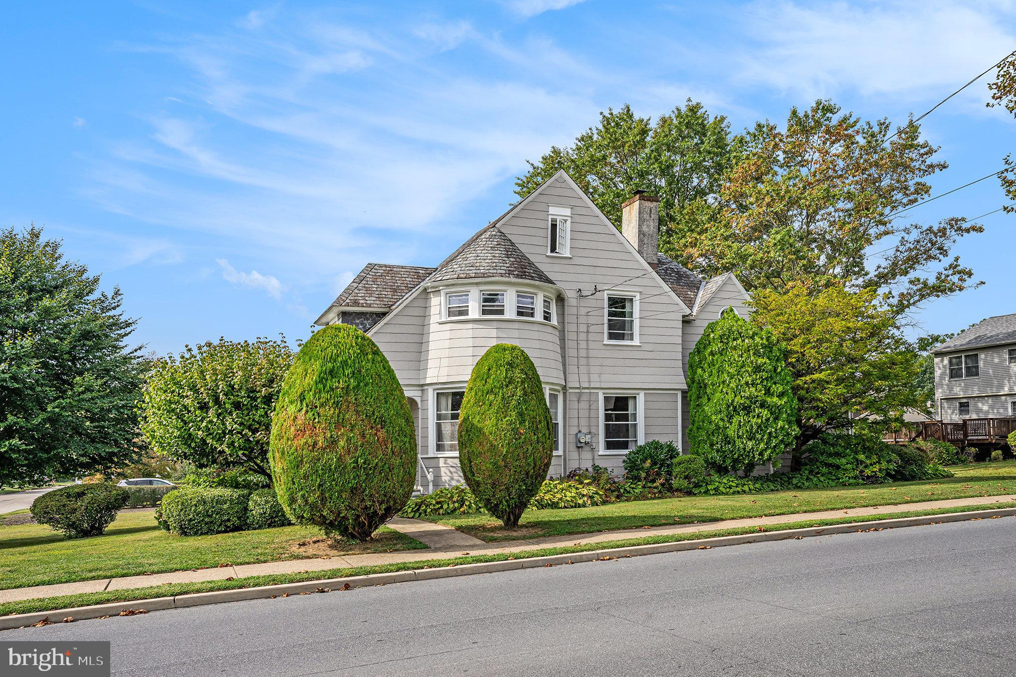 1640 Walnut Avenue Oreland, PA 19075 - Photo 6 of 45 a front view of a house with a yard