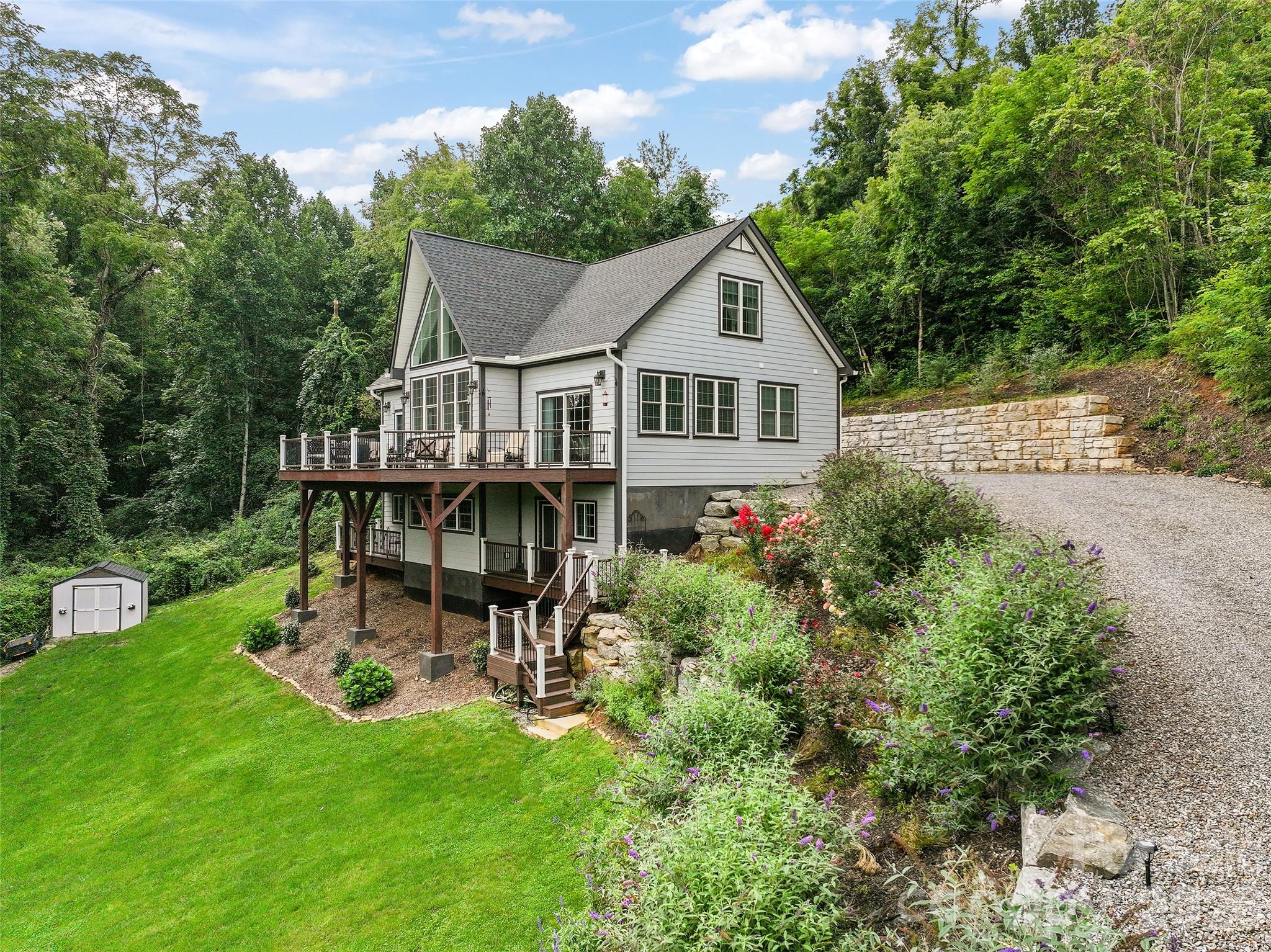 114 Nesting Ridge Waynesville, NC 28785 - Photo 3 of 45 Gallery Image 3