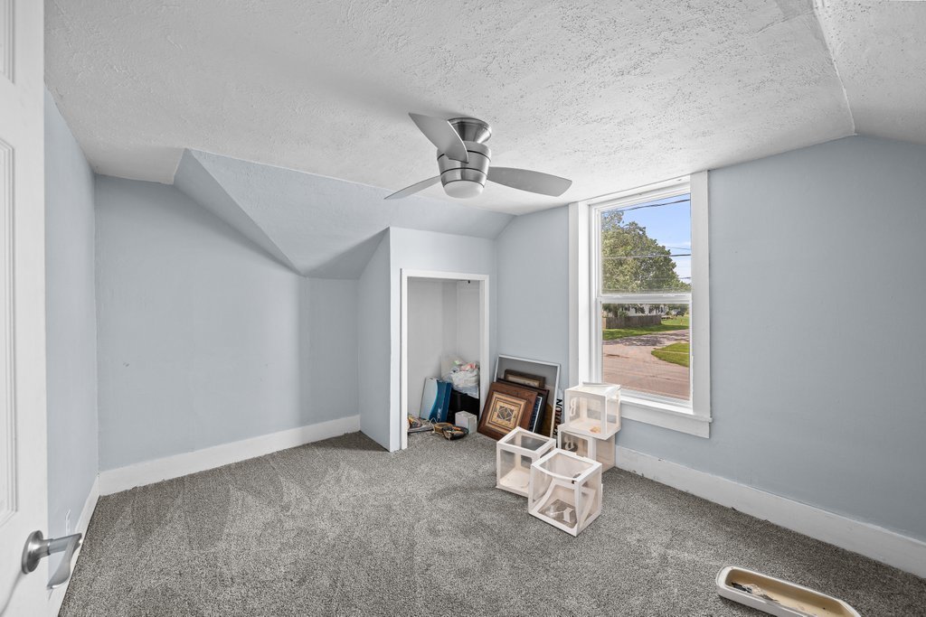 1408 13th Street Viola, IL 61486 - Photo 26 of 40