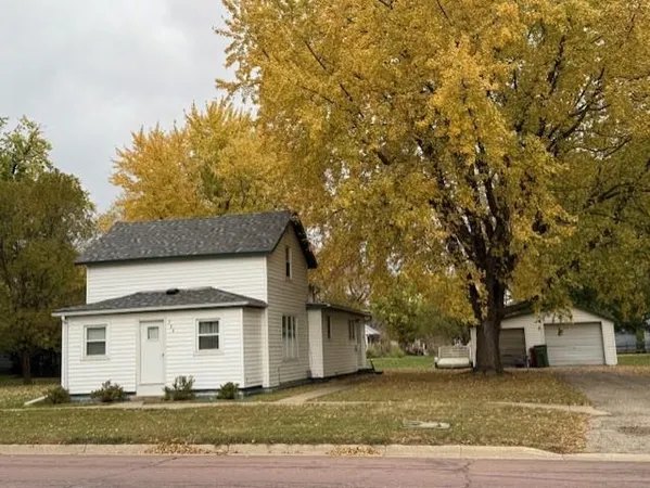 $149,900 | 306 East Front Street, Fulda, MN 56131
