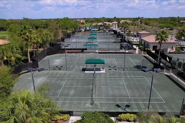 $2,250 | 7121 River Hammock Drive, Unit 102, Bradenton, FL 34212