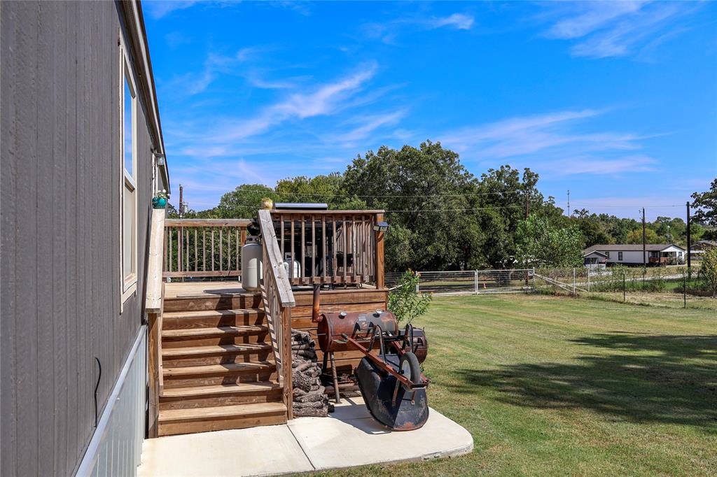 130 Firefly Drive Springtown, TX 76082 - Photo 22 of 25 a view of a ocean with outside view