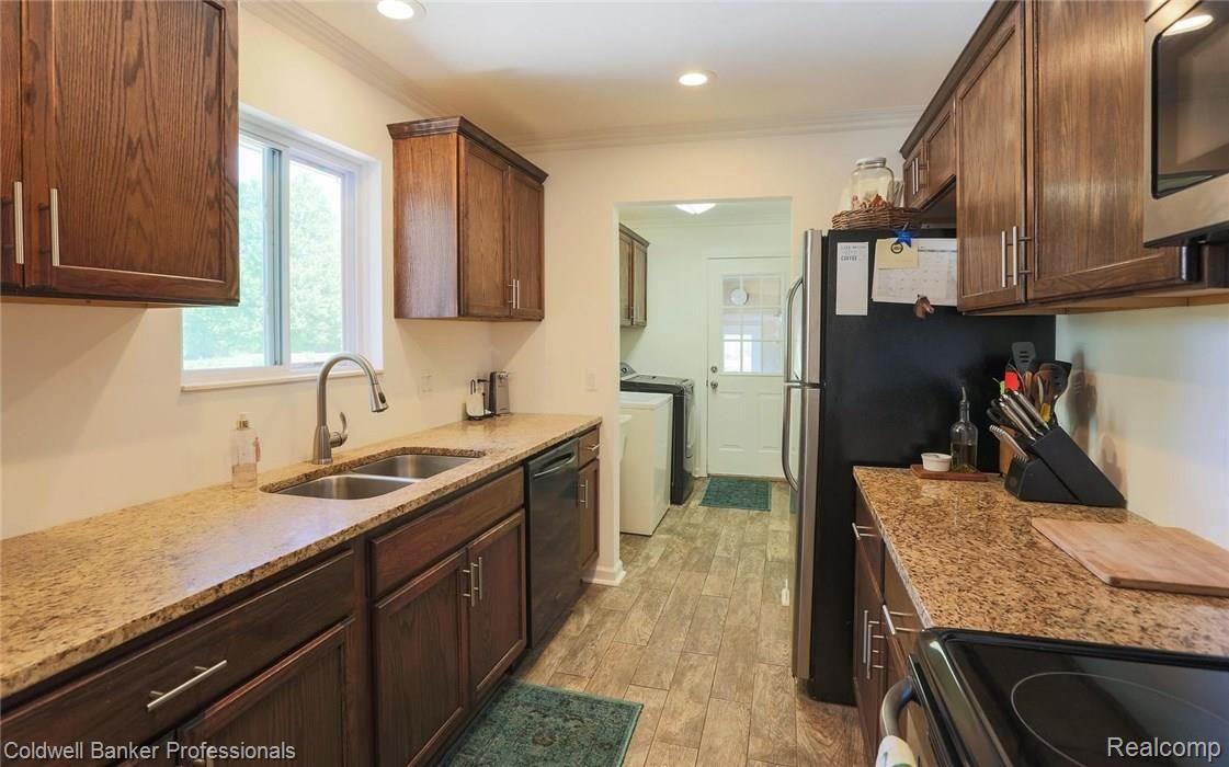 8600 Knox Road Clarkston, MI 48348 - Photo 20 of 42 11.jpg