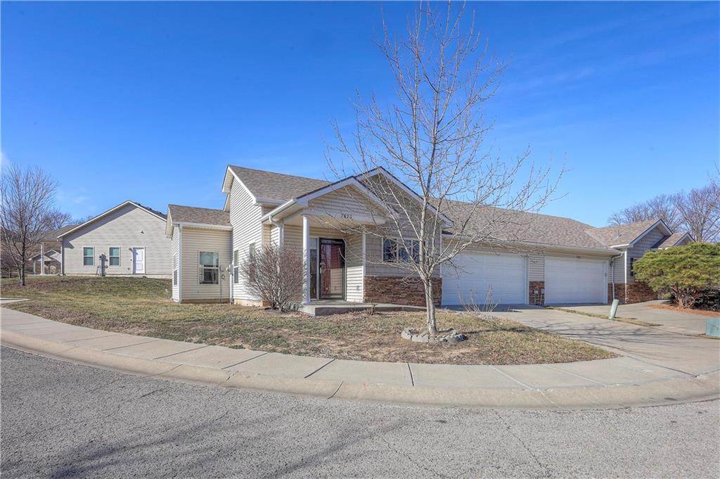 7823 Troup Avenue Kansas City, KS 66112 - Photo 3 of 31