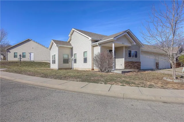 $225,000 | 7823 Troup Avenue, Kansas City, KS 66112