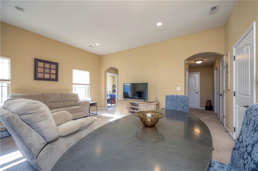 7823 Troup Avenue Kansas City, KS 66112 - Photo 9 of 31