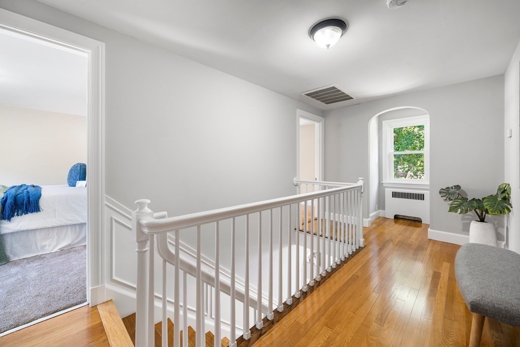 31 Terrace Drive Worcester, MA 01609 - Photo 19 of 42 a view of entryway with livingroom