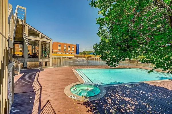 $1,425 | 2023 Gentryside Drive, Unit 201, Houston, TX 77077