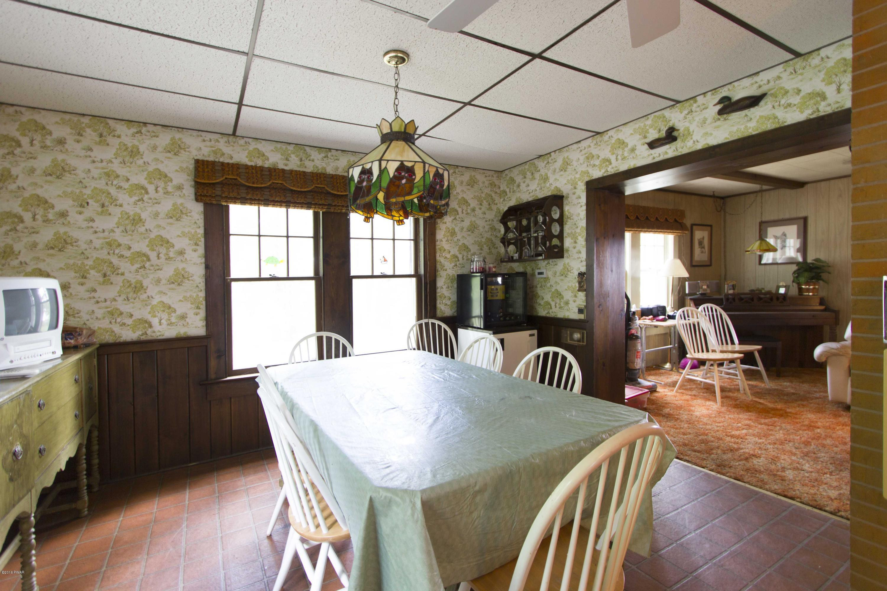 100 Harbor Landing Road Paupack, PA 18451 - Photo 15 of 27