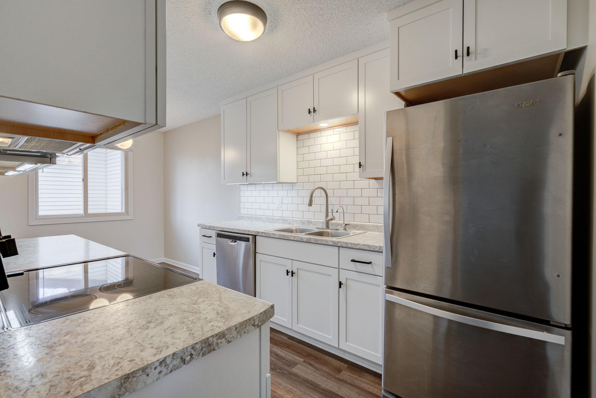 1650 Meadow Circle Southeast Rochester, MN 55904 - Photo 9 of 27 Gallery Image 9