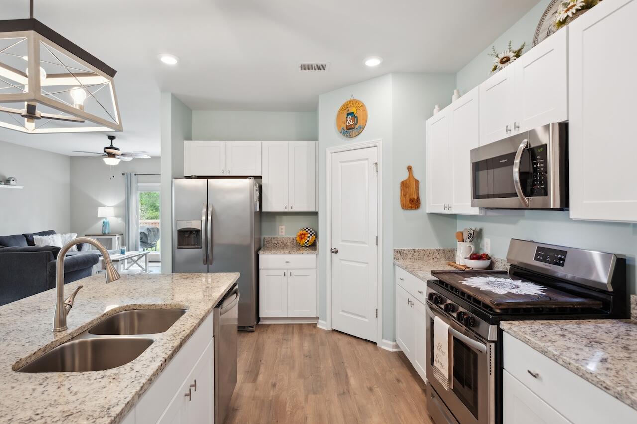 477 Spanish Wells Road Summerville, SC 29486 - Photo 18 of 64 477SpanishWells-JTPhoto-018