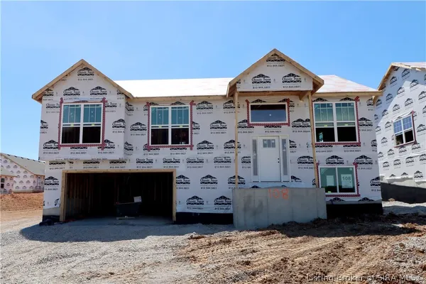 $351,900 | 108 Sir Barton Boulevard, Jeffersonville, IN 47130