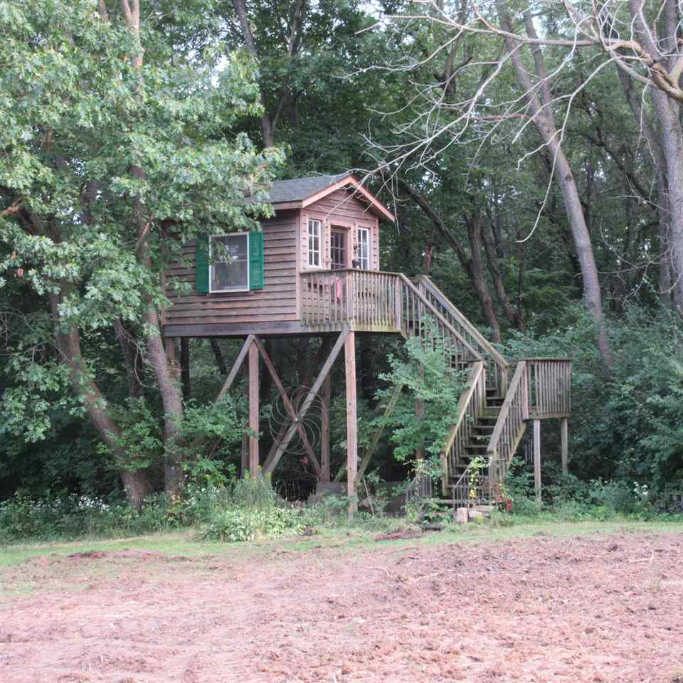 22601 North New Bridge Road Canton, IL 61520 - Photo 15 of 21 Gallery Image 15