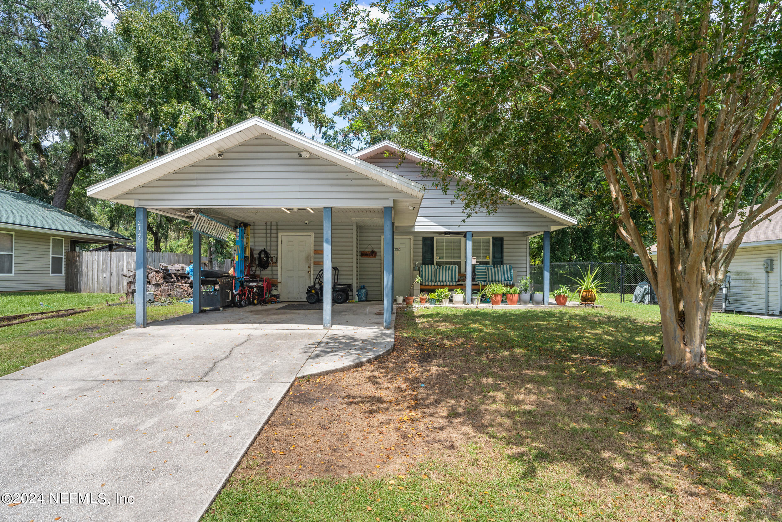 2126 Center Way Middleburg, FL 32068 - Photo 1 of 21 Front View