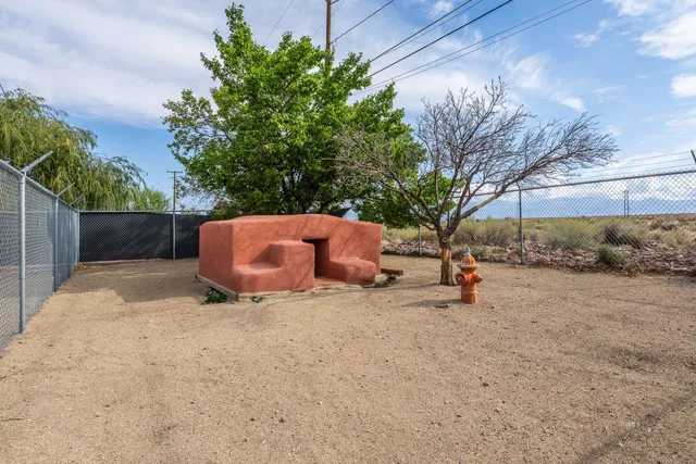 $830,000 | 473 Arboles Drive, Bishop, CA 93514