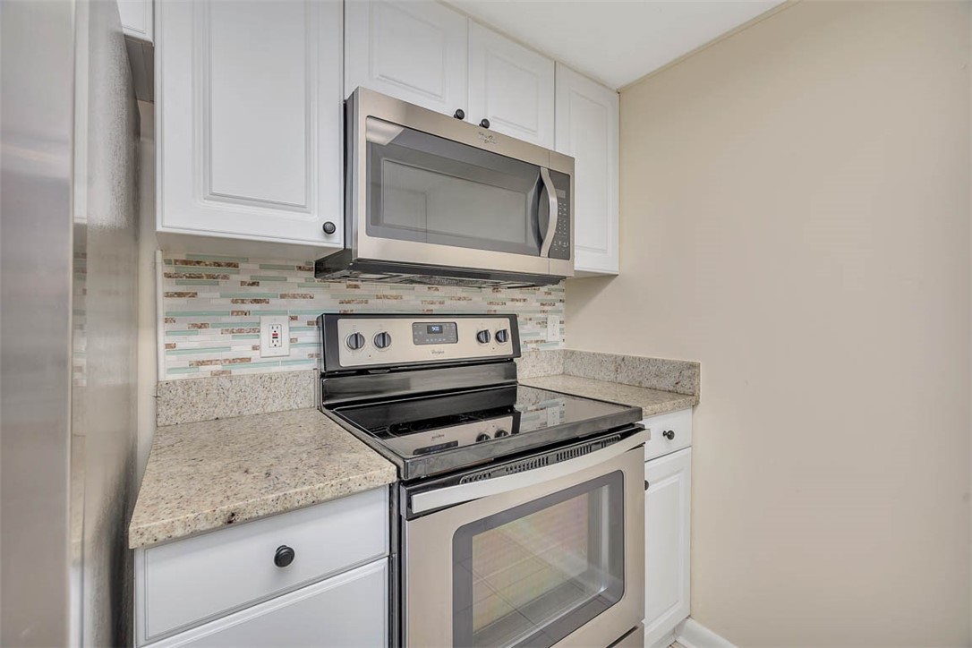 809 Mallery Street, Unit A St. Simons Island, GA 31522 - Photo 15 of 23