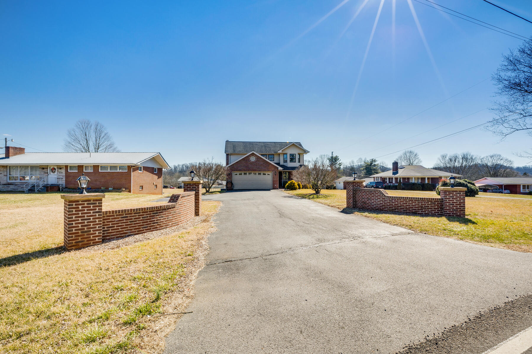 5934 Carters Valley Road Church Hill, TN 37642 - Photo 2 of 58 002 (35)