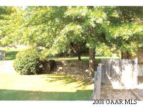 914 Spring Hill Road Staunton, VA 24401 - Photo 2 of 7 Gallery Image 2