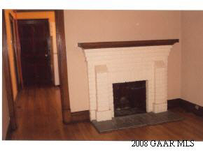 914 Spring Hill Road Staunton, VA 24401 - Photo 7 of 7 Gallery Image 7