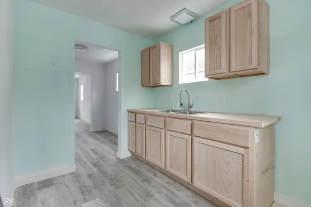 $120,000 | 734 North Arnolda Avenue, Indianapolis, IN 46222