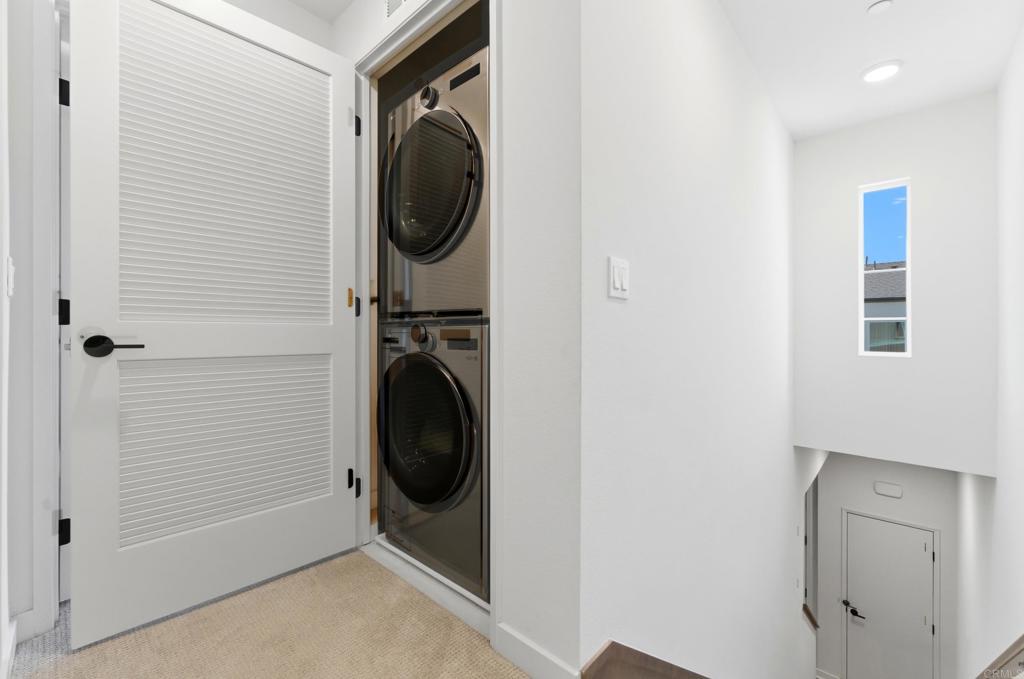 35172 Rangpur Lane Fallbrook, CA 92028 - Photo 18 of 47 a utility room with dryer and washer