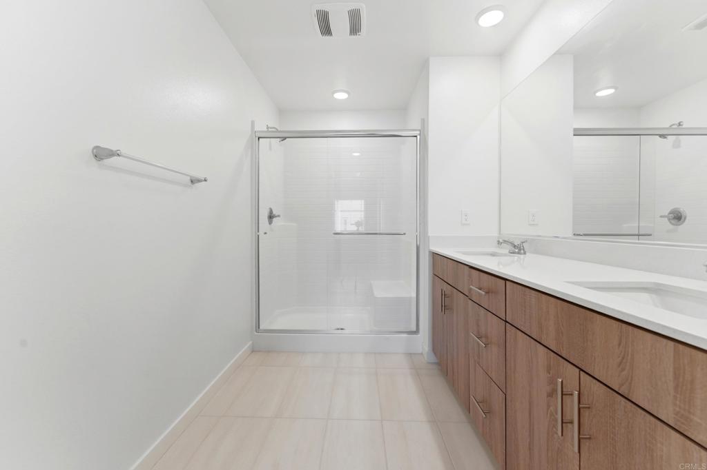 35172 Rangpur Lane Fallbrook, CA 92028 - Photo 27 of 47 a bathroom with a sink and a mirror