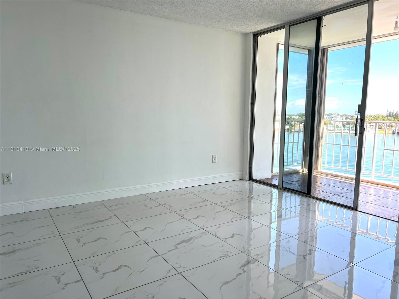 1865 79th Street Causeway, Unit 7I North Bay Village, FL 33141 - Photo 14 of 40 a view of an empty room and window