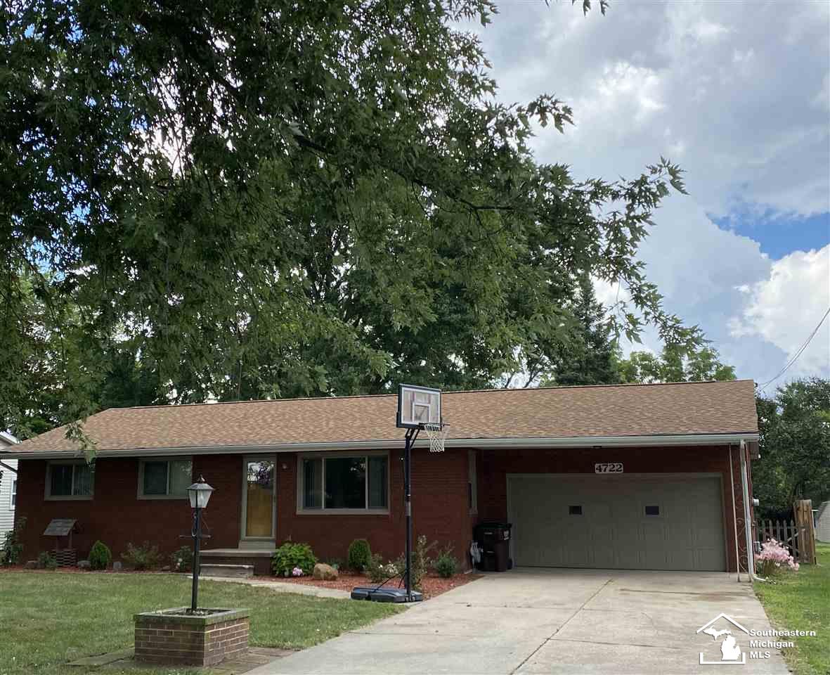 4722 East Dunbar Road Monroe, MI 48161 - Photo 1 of 14 50020848.JPG