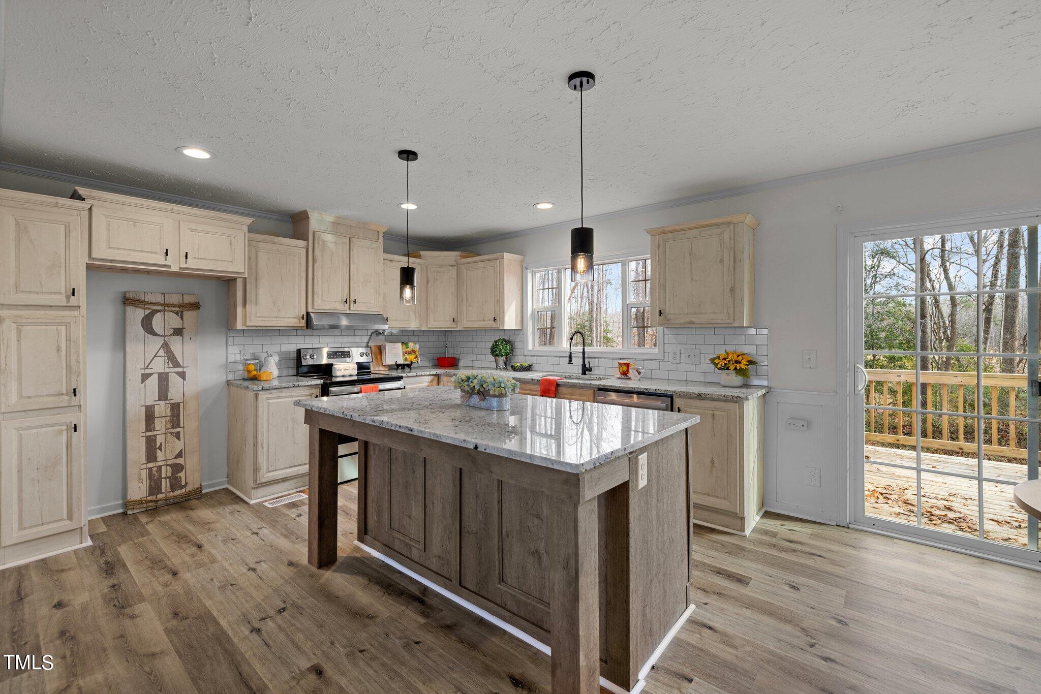 1213 Sutton Road Louisburg, NC 27549 - Photo 13 of 34 19-web-or-mls-5Z8A0872