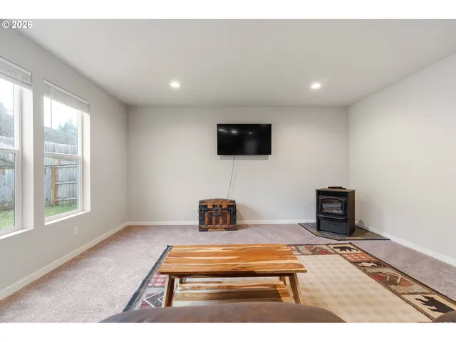 $575,260 | 3587 Northeast Claire Road, Estacada, OR 97023