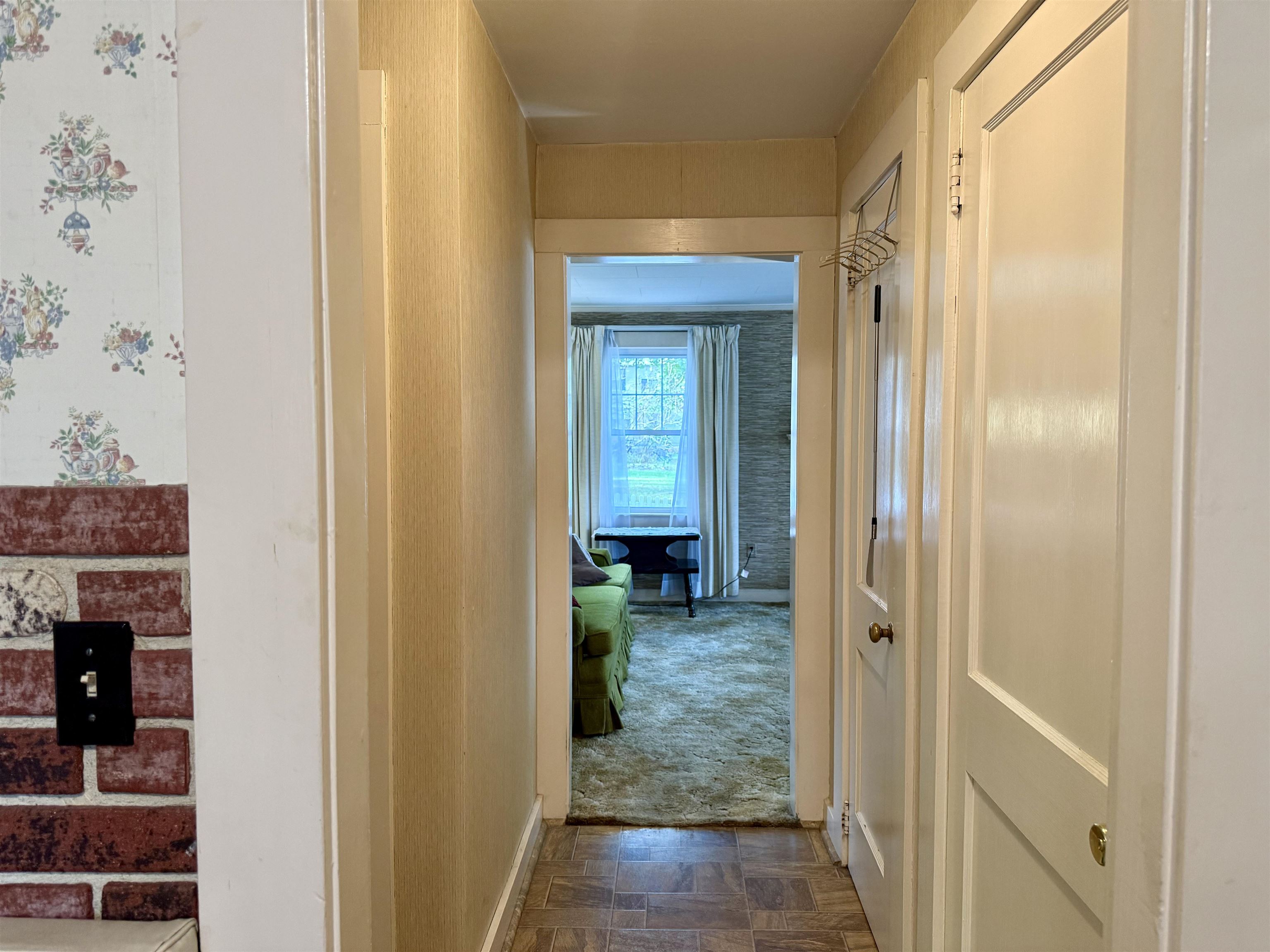 1 Dorrance Street Windsor, VT 05089 - Photo 10 of 41