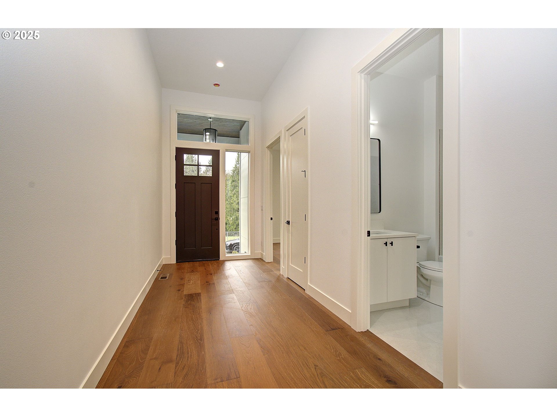 2010 Northeast 159th Street Ridgefield, WA 98642 - Photo 5 of 42 a bathroom with a sink and a mirror