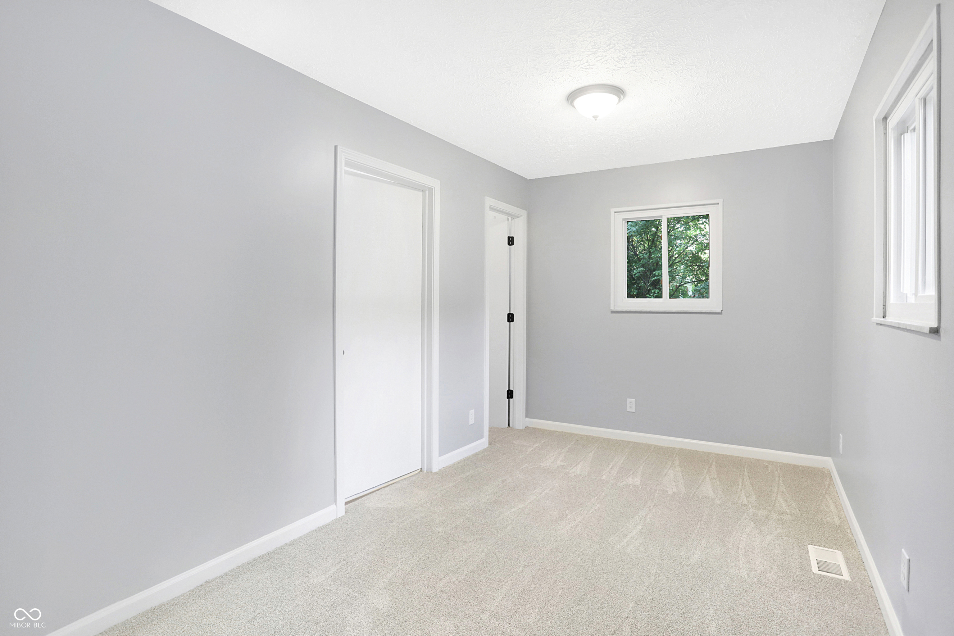 6166 Cooper Road Indianapolis, IN 46228 - Photo 20 of 34 Gallery Image 20