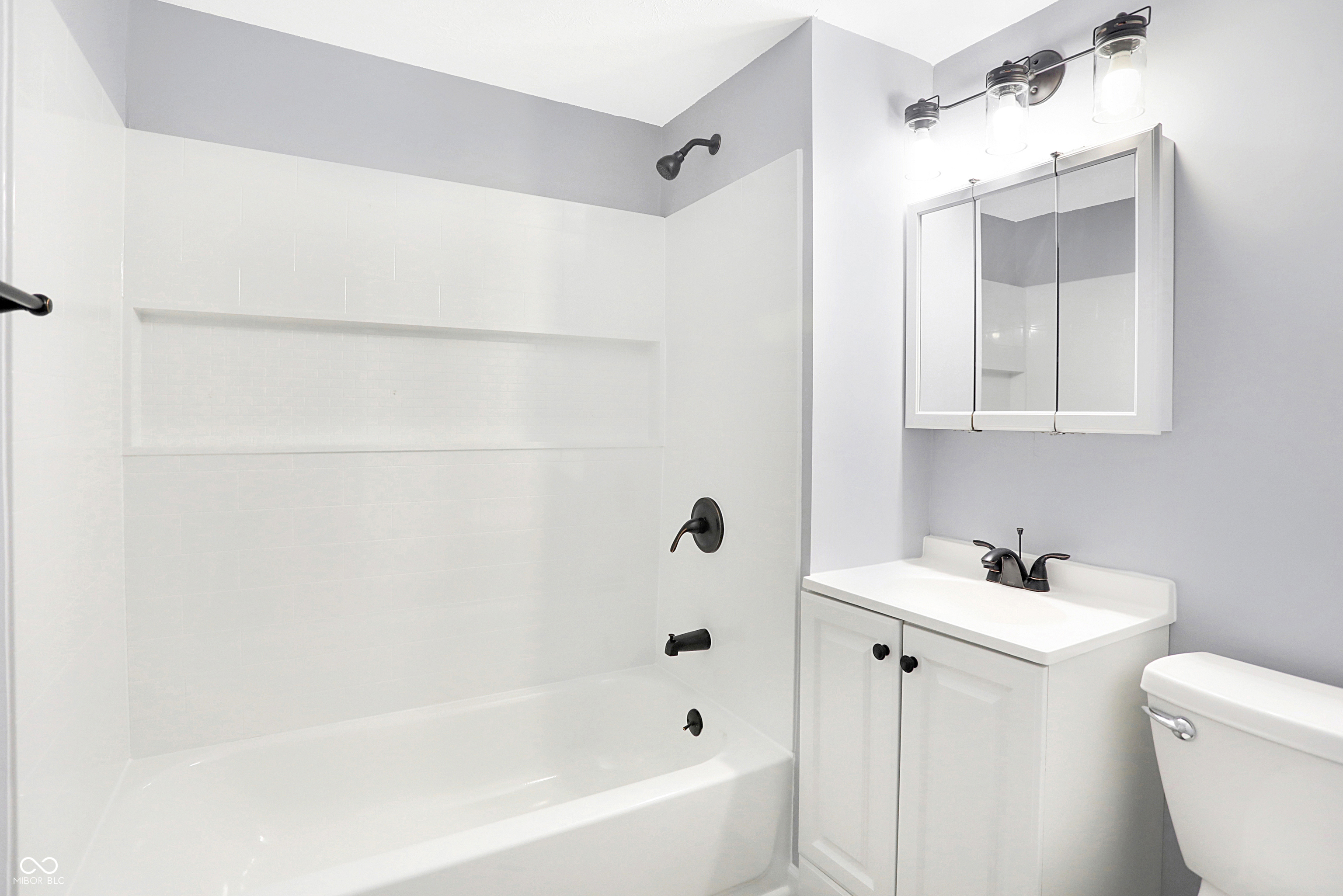 6166 Cooper Road Indianapolis, IN 46228 - Photo 8 of 34 Gallery Image 8