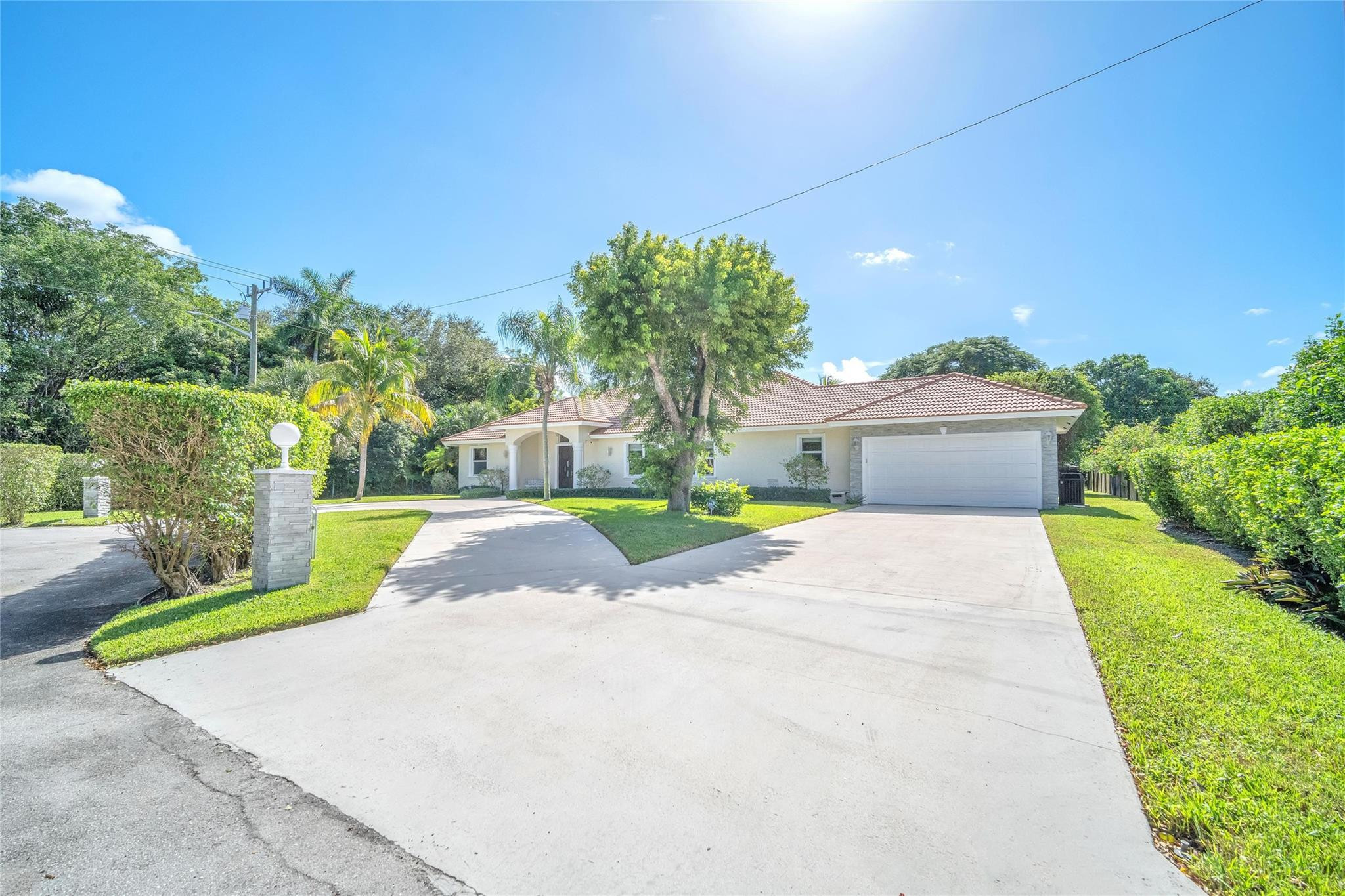 428 Northwest 13th Street Boca Raton, FL 33432 - Photo 40 of 45 Enough space for a South Facing Pool