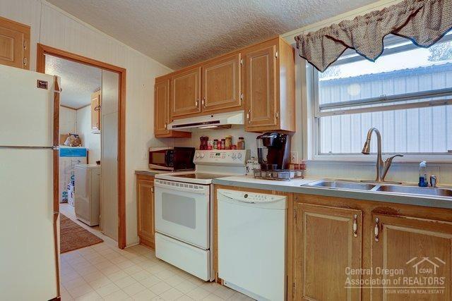 19720 Baker Road Bend, OR 97702 - Photo 11 of 25 Additional Photo