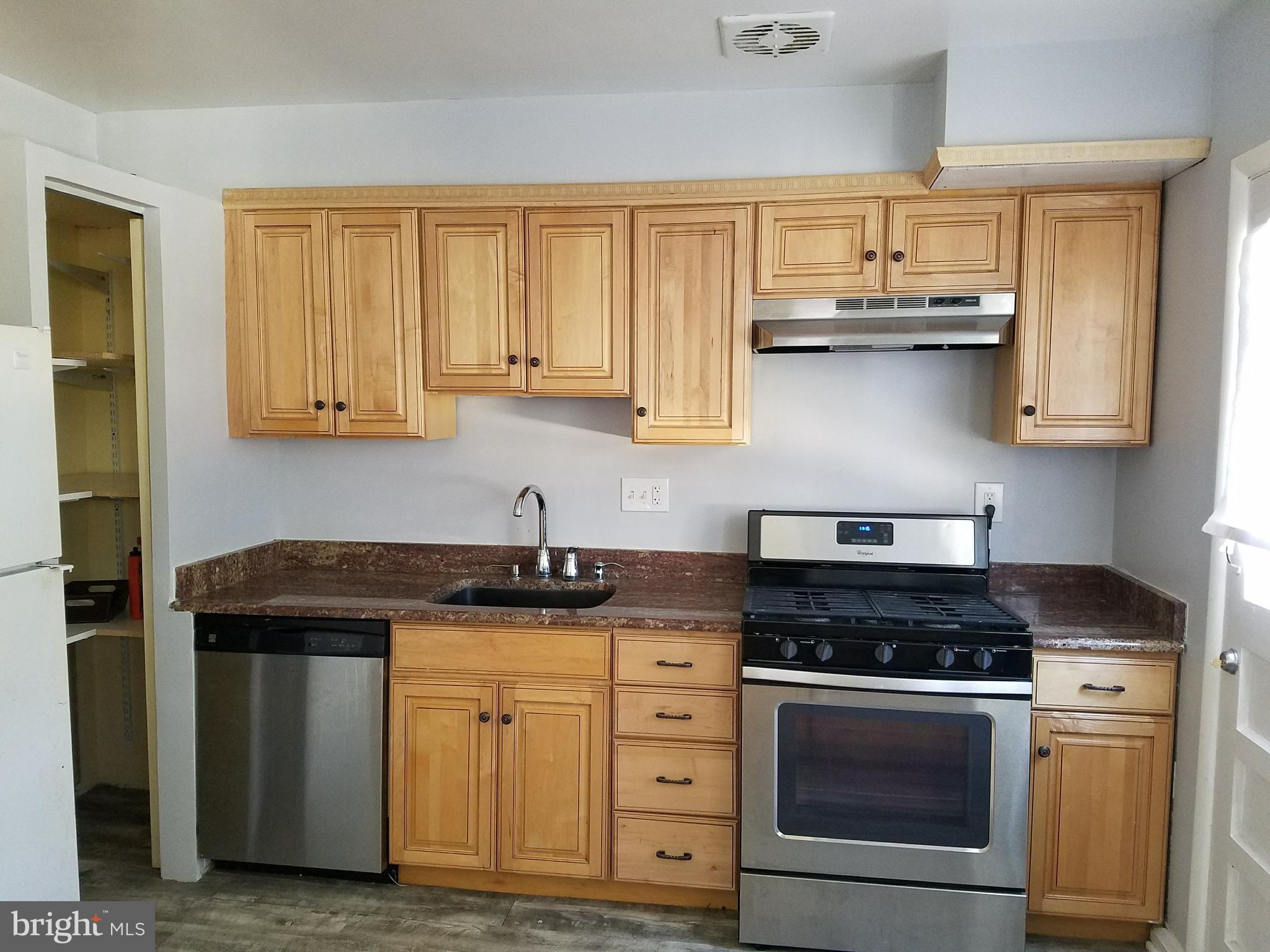 3400 Hatton Road Baltimore, MD 21208 - Photo 8 of 25 Kitchen
