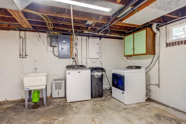 $224,900 | 1725 Main Street, Ferdinand, IN 47532