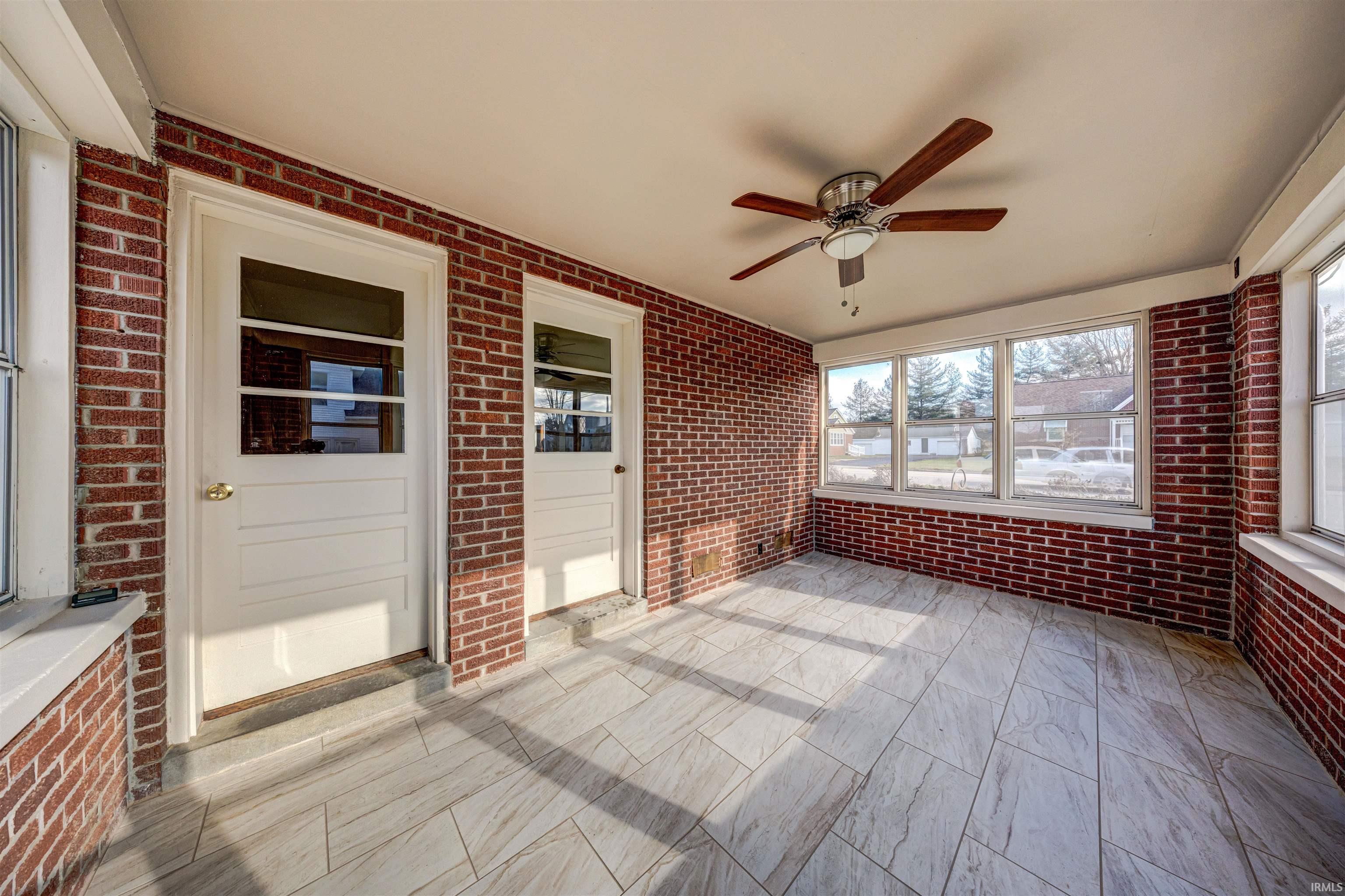 1725 Main Street Ferdinand, IN 47532 - Photo 4 of 35