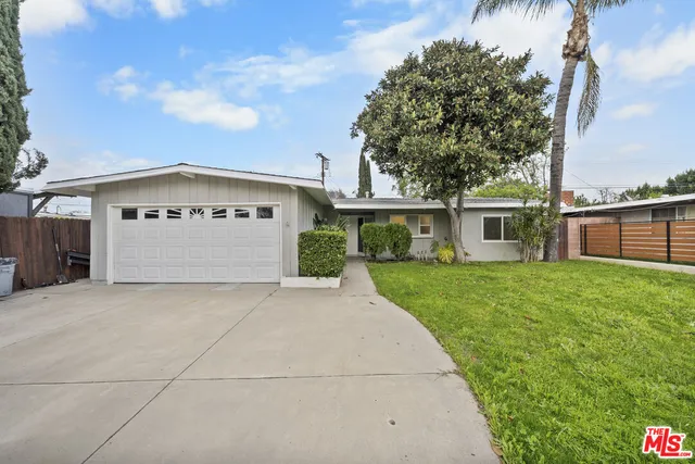 $829,000 | 17845 Stagg Street, Reseda, CA 91335