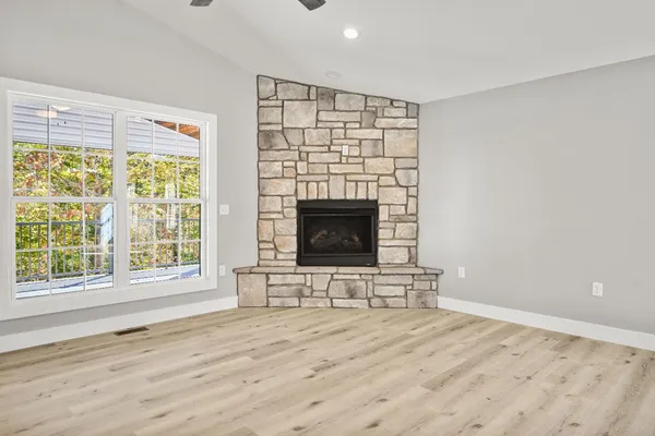 $485,000 | 21070 Alpine Drive, Lawrenceburg, IN 47025